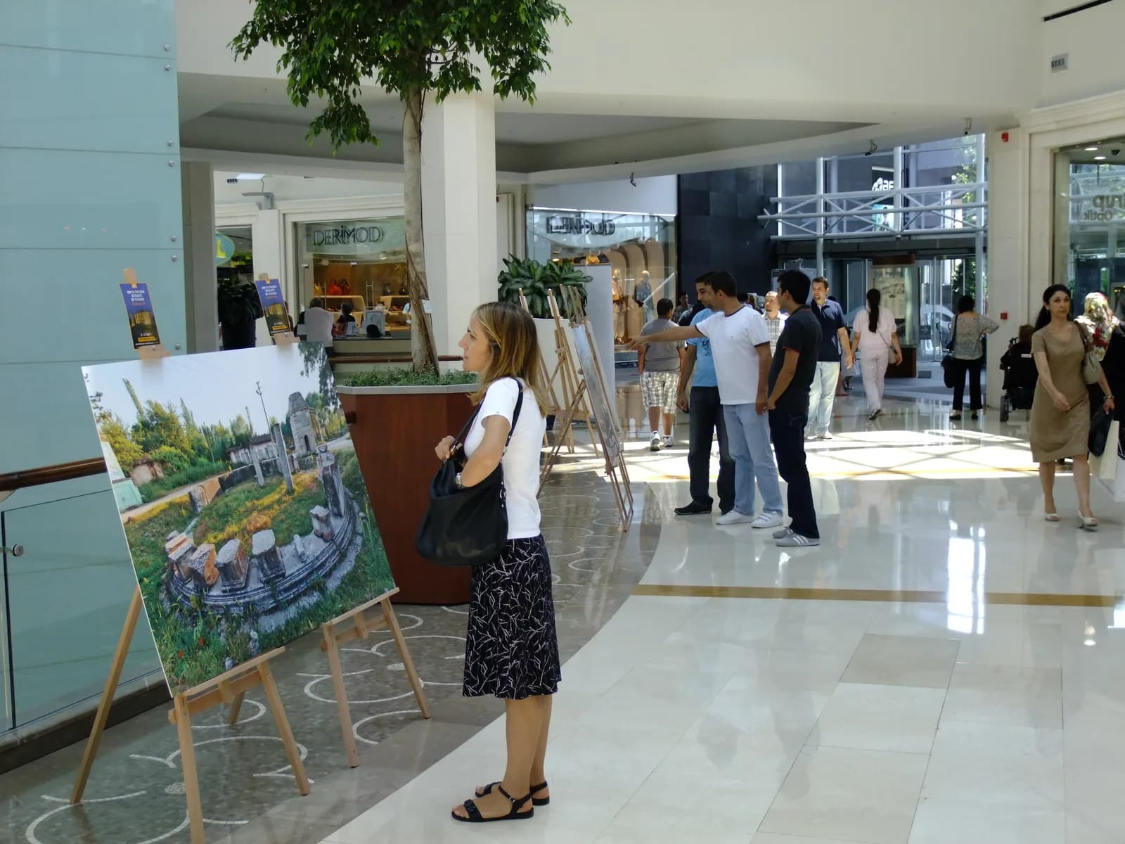 Çavdarhisar Aizanoi Fotoğraf Sergisi — İstinyePark