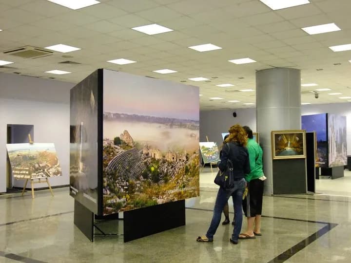 Çavdarhisar Aizanoi Fotoğraf Sergisi — Taksim